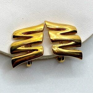 Vtg D’Orlan Gold Plated Zigzag Zig Zag Earrings Pierced Ears - .9”